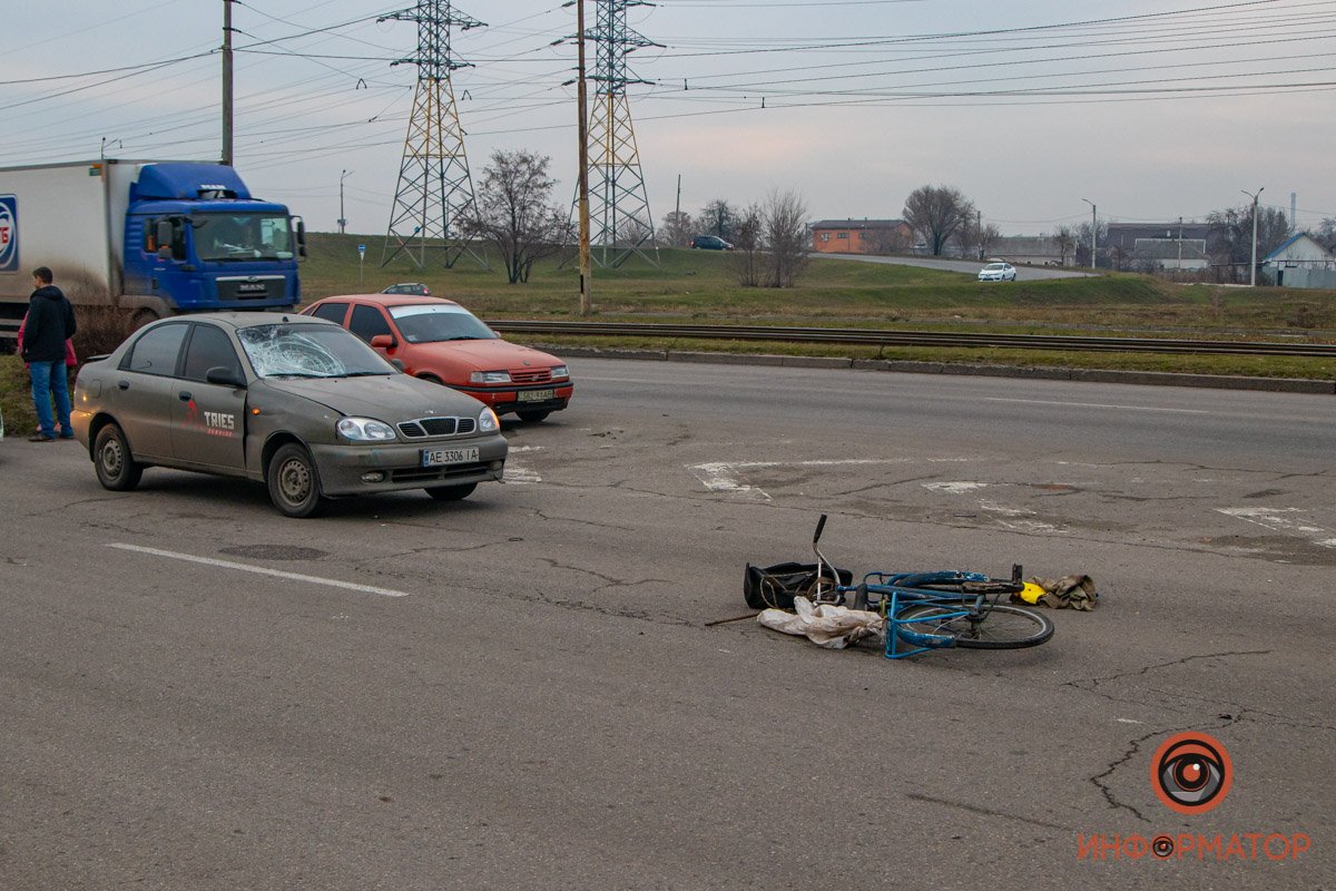 28 ноября на Донецком шоссе, рядом с Передовой, случилась авария 28 ноября на Донецком шоссе, рядом с Передовой, случилась авария