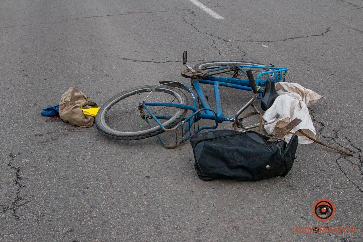 На место приехали полицейские и медики На место приехали полицейские и медики