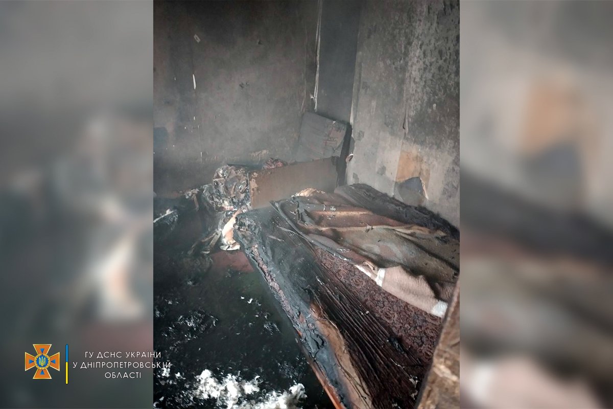 В воскресенье, 28 ноября, в одной из квартир пятиэтажки на улице Цимлянской в Каменском случился пожар