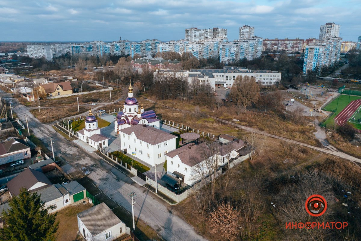 Задумывался как храм в честь святых Антония и Феодосия Задумывался как храм в честь святых Антония и Феодосия