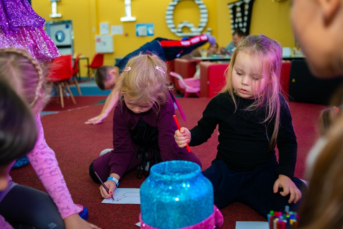 Готовимся к Новому году в Днепре и Каменском вместе с Dkids 6