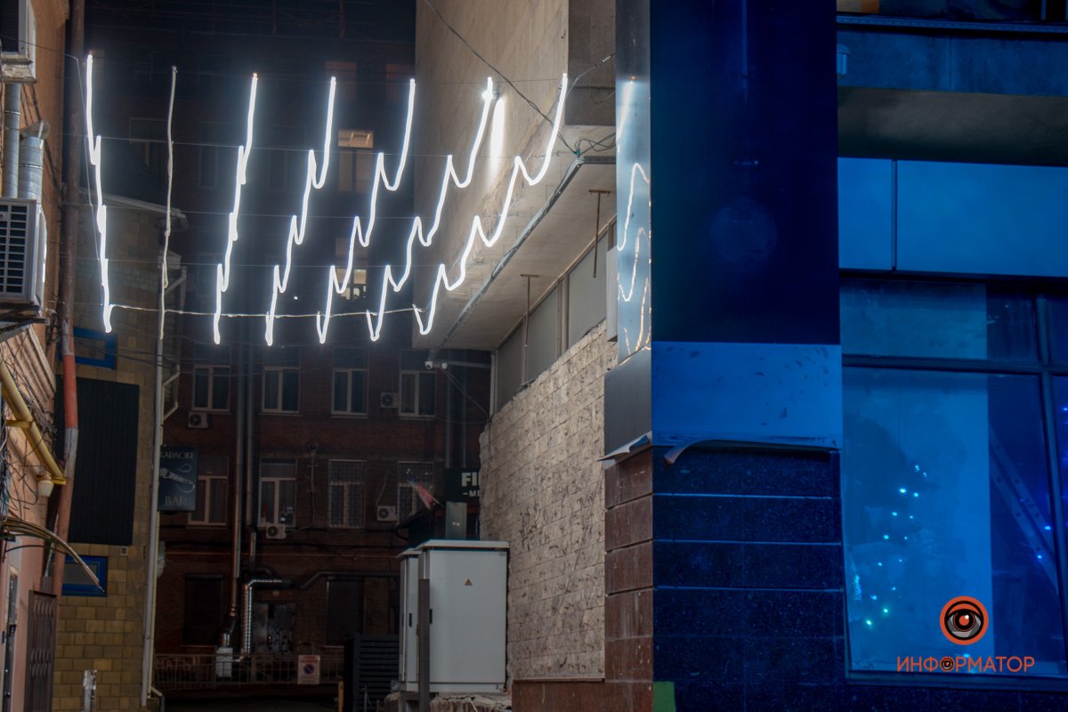 Даже самый мрачный уголок может оживить небольшой свет