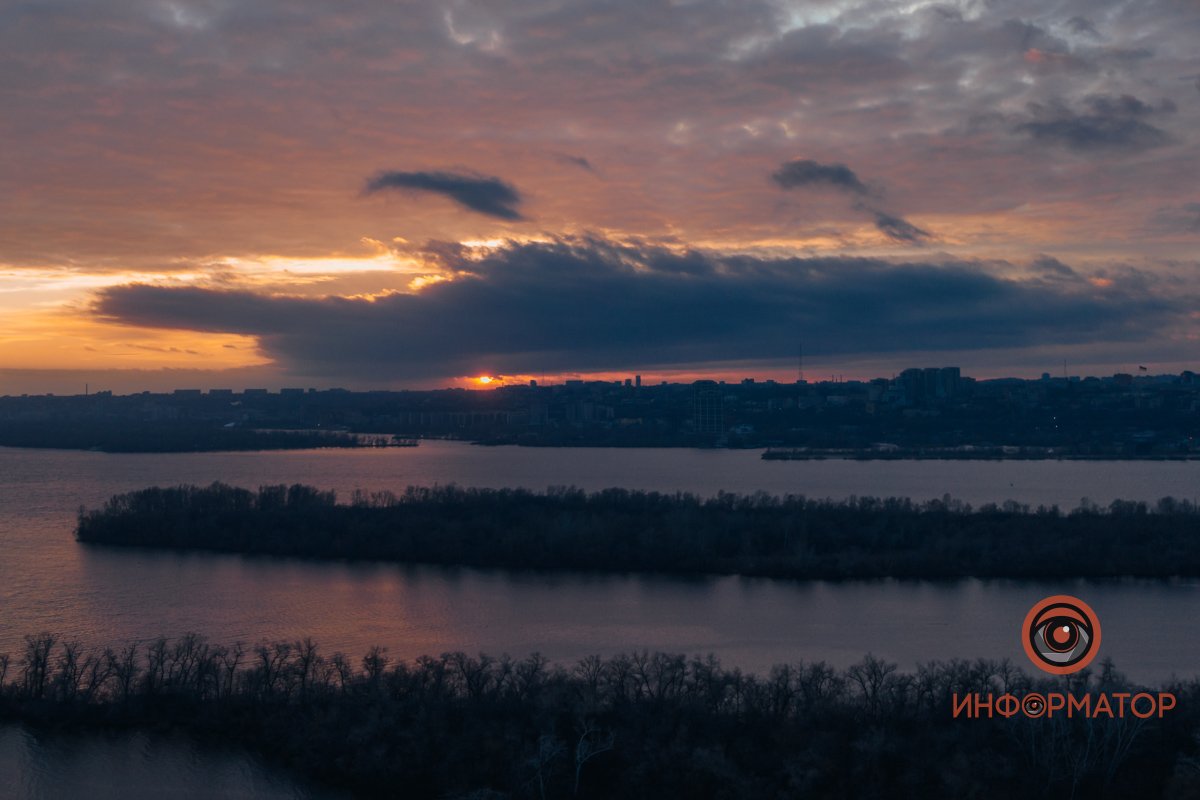 В приступе нелегких дум