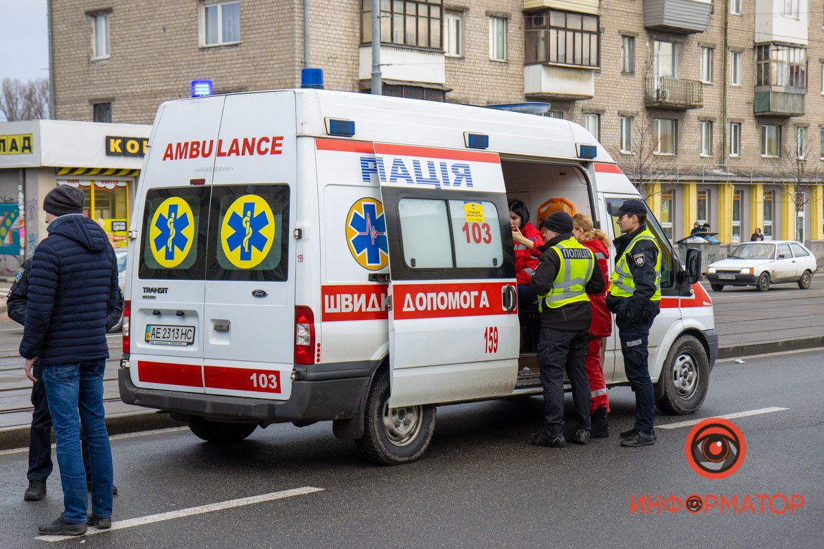 Мужчину с ушибом головы доставили в больницу