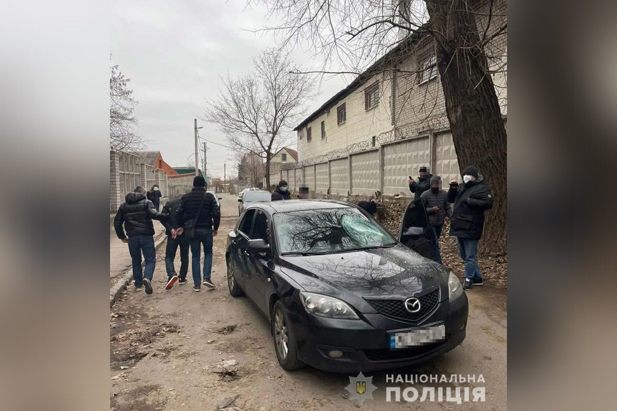 В Днепре задержали троих иностранцев В Днепре задержали троих иностранцев