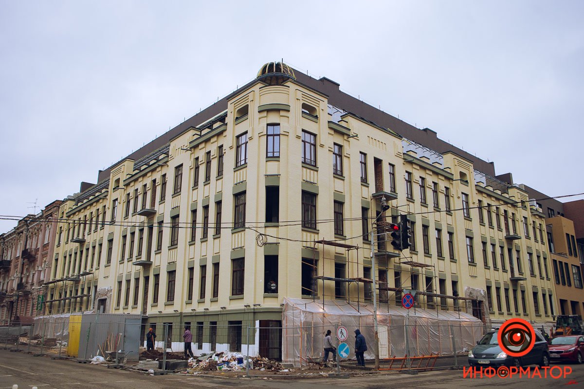 Сейчас дом выглядит так