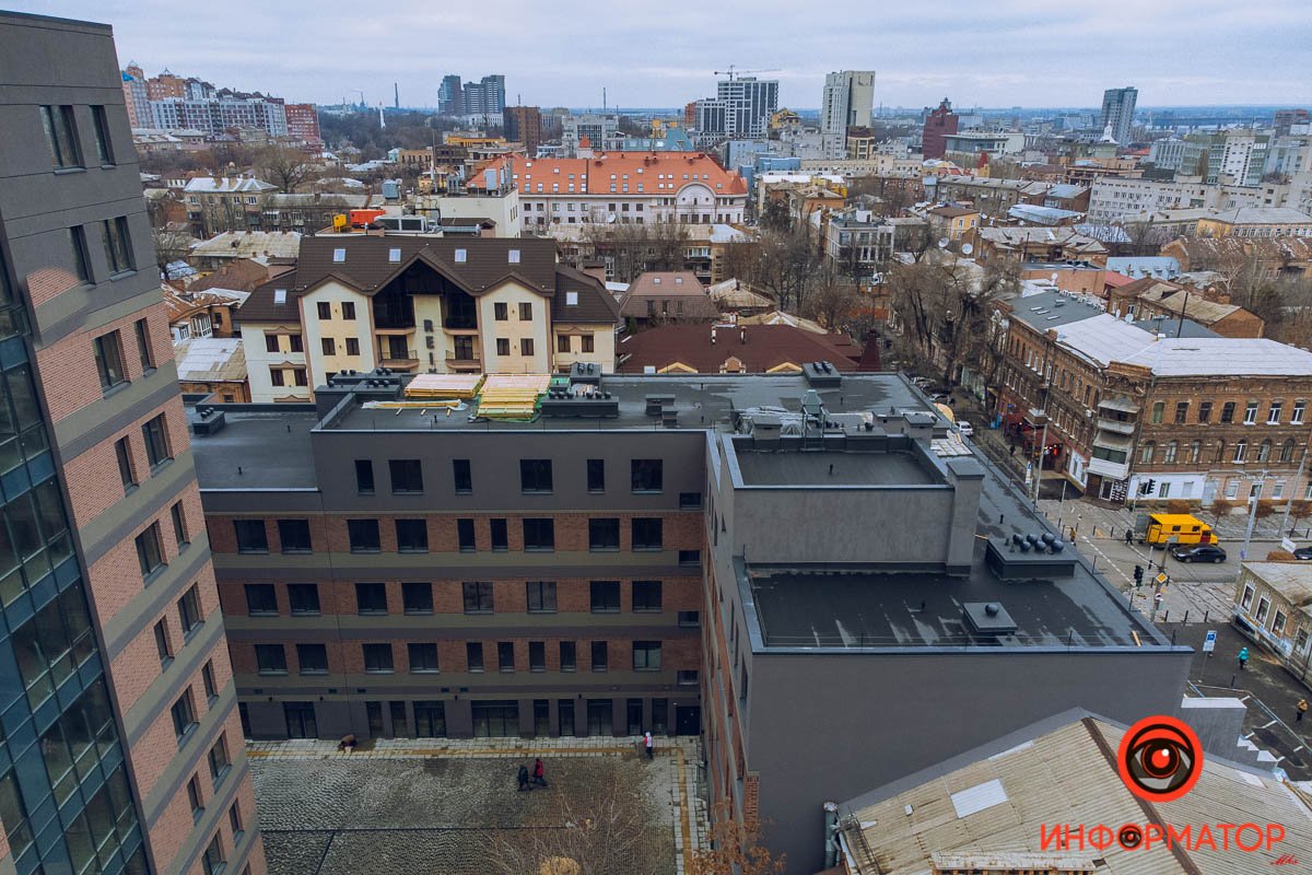 Дом на перекрестке Троицкой и Старокозацкой