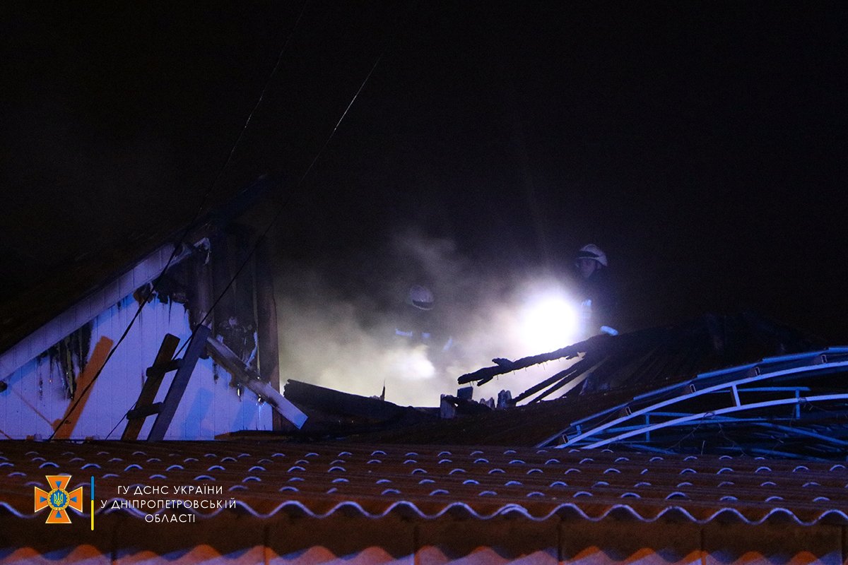 Сообщение о пожаре в службу спасения поступило в 17:45 Сообщение о пожаре в службу спасения поступило в 17:45