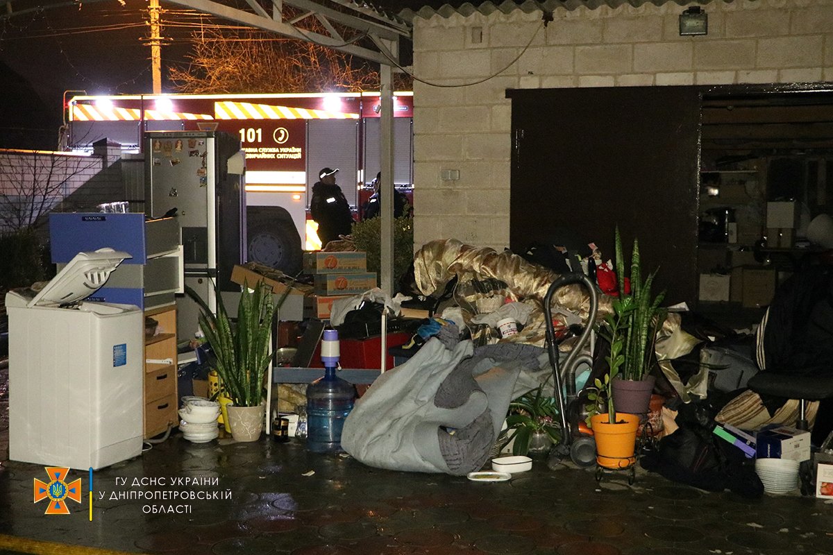 Вещи вовремя вынесли из помещения Вещи вовремя вынесли из помещения