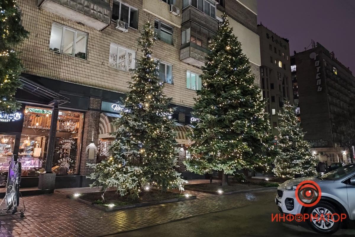 Запах елки, оливье и мандаринов