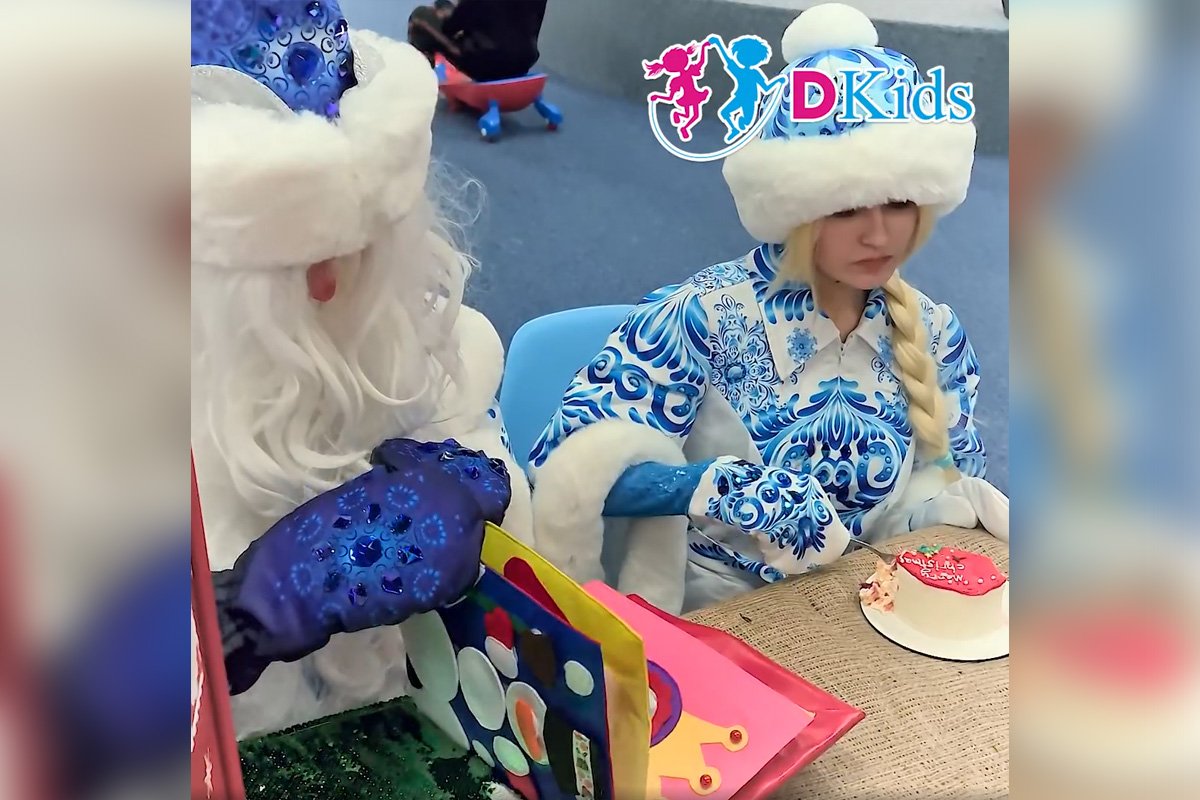 Dkids знает, как позвать в гости Деда Мороза и заказать торт для него 3