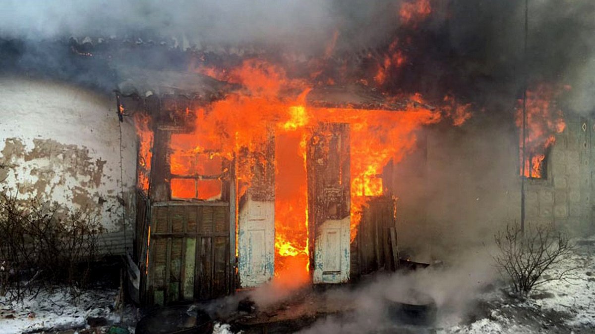 Смертельные ДТП, масштабные пожары и взрывы: что произошло в 2021 и не должно повториться в 2022 9