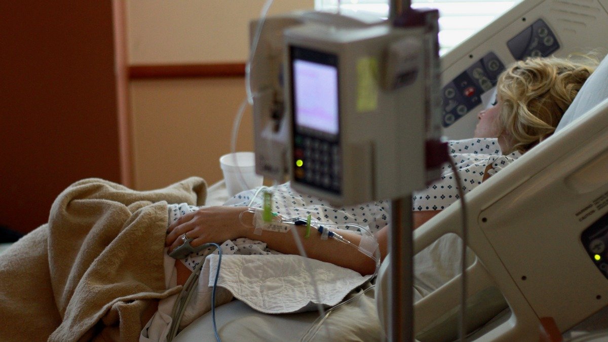 Смертельные ДТП, масштабные пожары и взрывы: что произошло в 2021 и не должно повториться в 2022 10