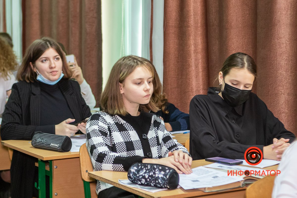Александр умеет достучаться до учеников Александр умеет достучаться до учеников