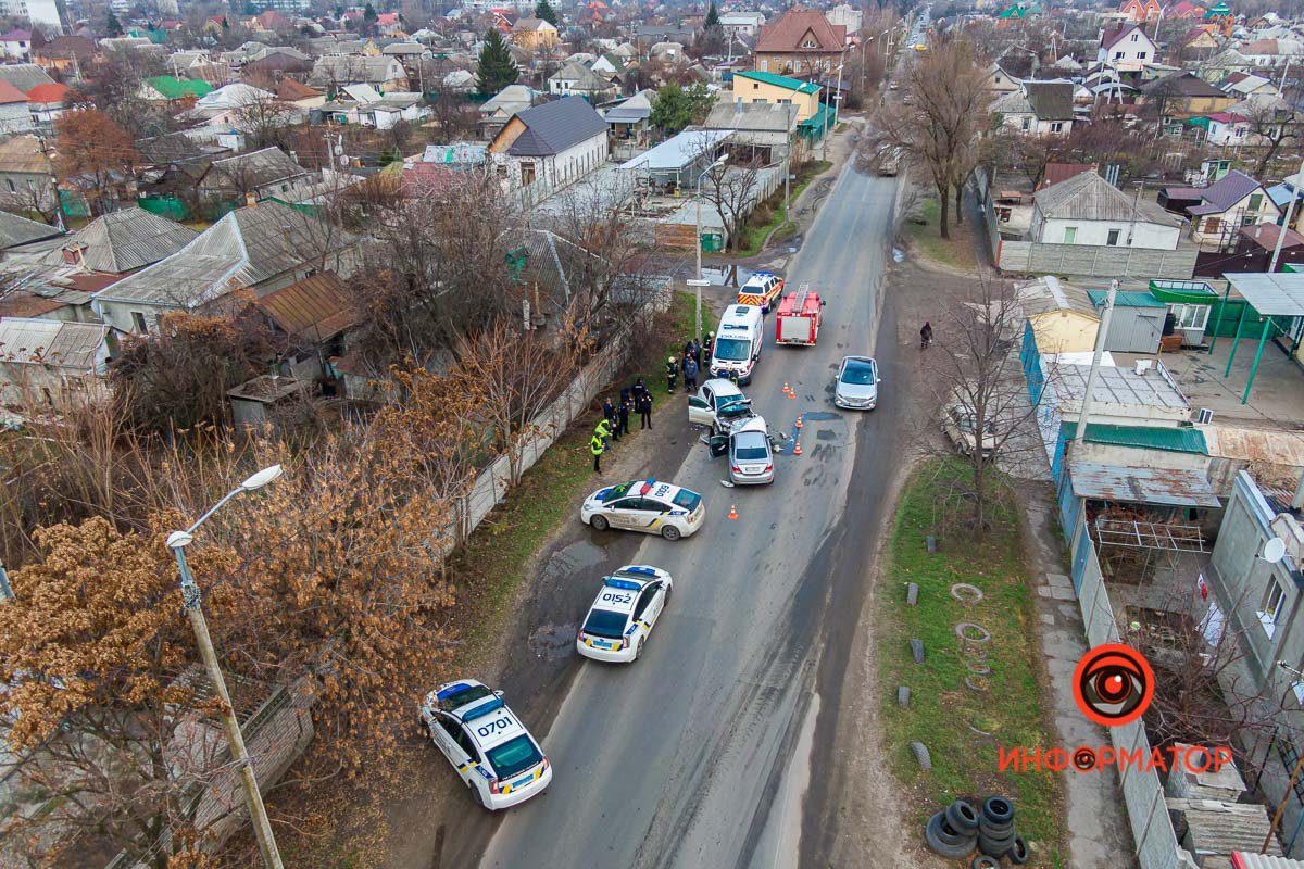 Hyundai ехал с противоположной стороны и выехал на встречную полосу