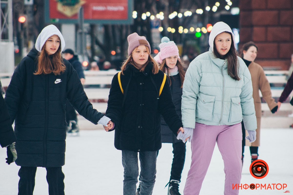 Если падать, то втроем