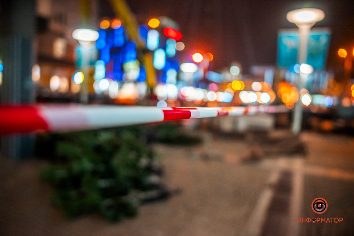 Место оградили Место оградили