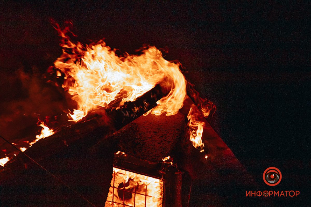 Начала обрушаться крыша