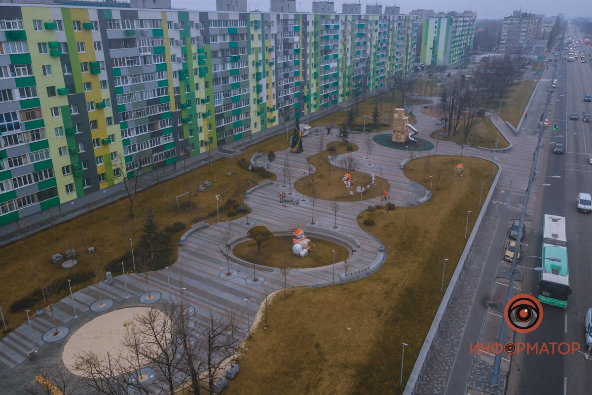 Опустимся чуть ниже... Опустимся чуть ниже...