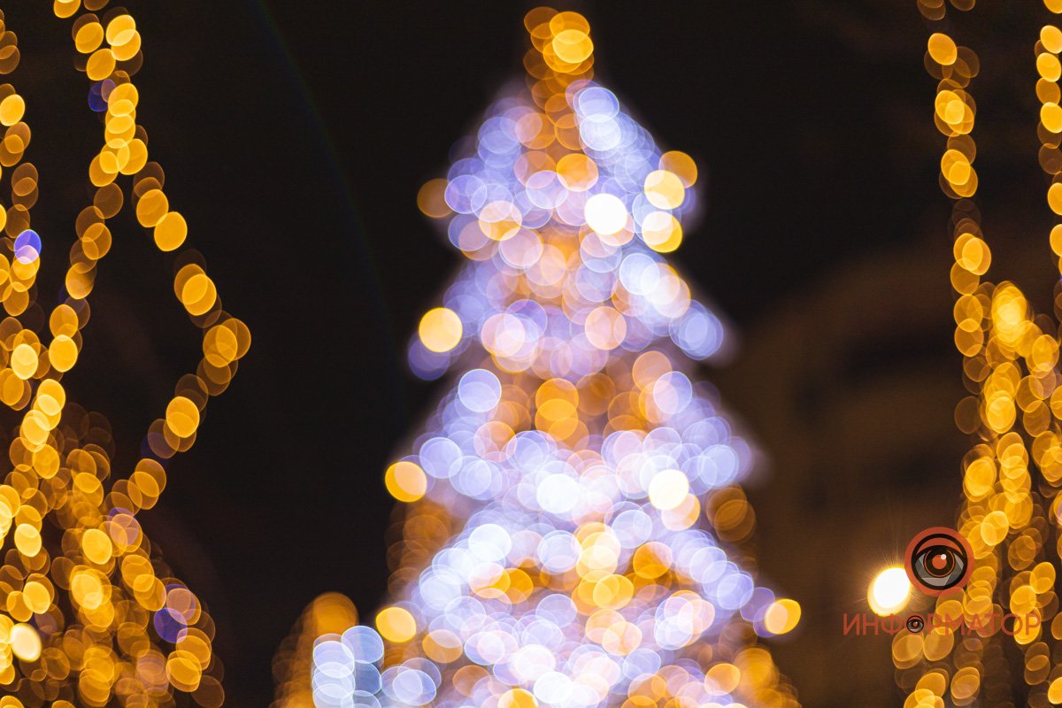 В целом, мир без очков тоже прекрасен. Особенно предновогодний :)