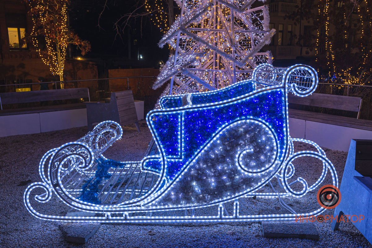 "Мы поедем, мы помчимся на оленях утром ранним..." 