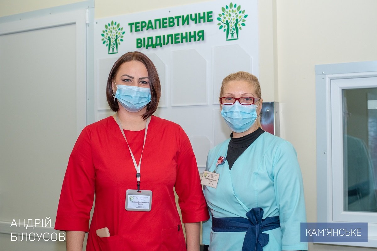 В Каменской городской больнице № 9 после капремонта открыли терапевтическое отделение и онкодиспансер 6