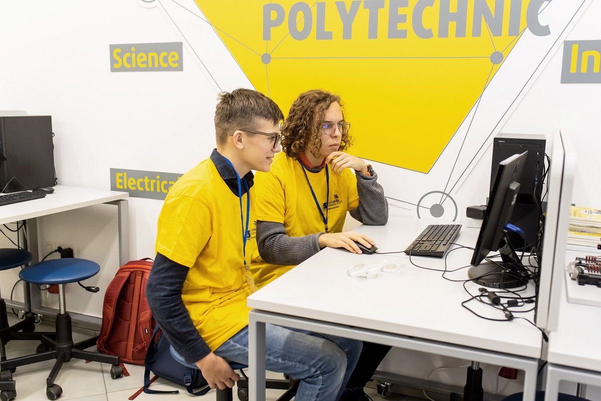 При поддержке ИНТЕРПАЙП в Днепре прошли WorldSkills Ukraine по мехатронике 3