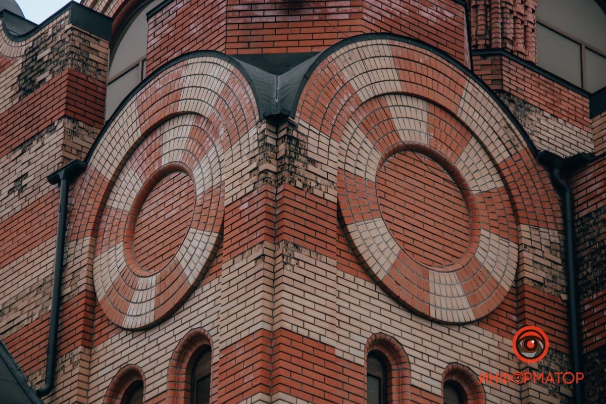 Больше 20 лет