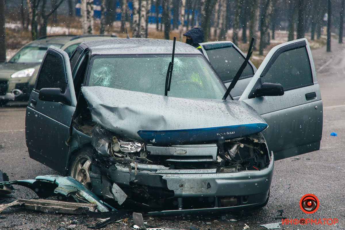 Произошло столкновение "лоб в лоб" Произошло столкновение "лоб в лоб"