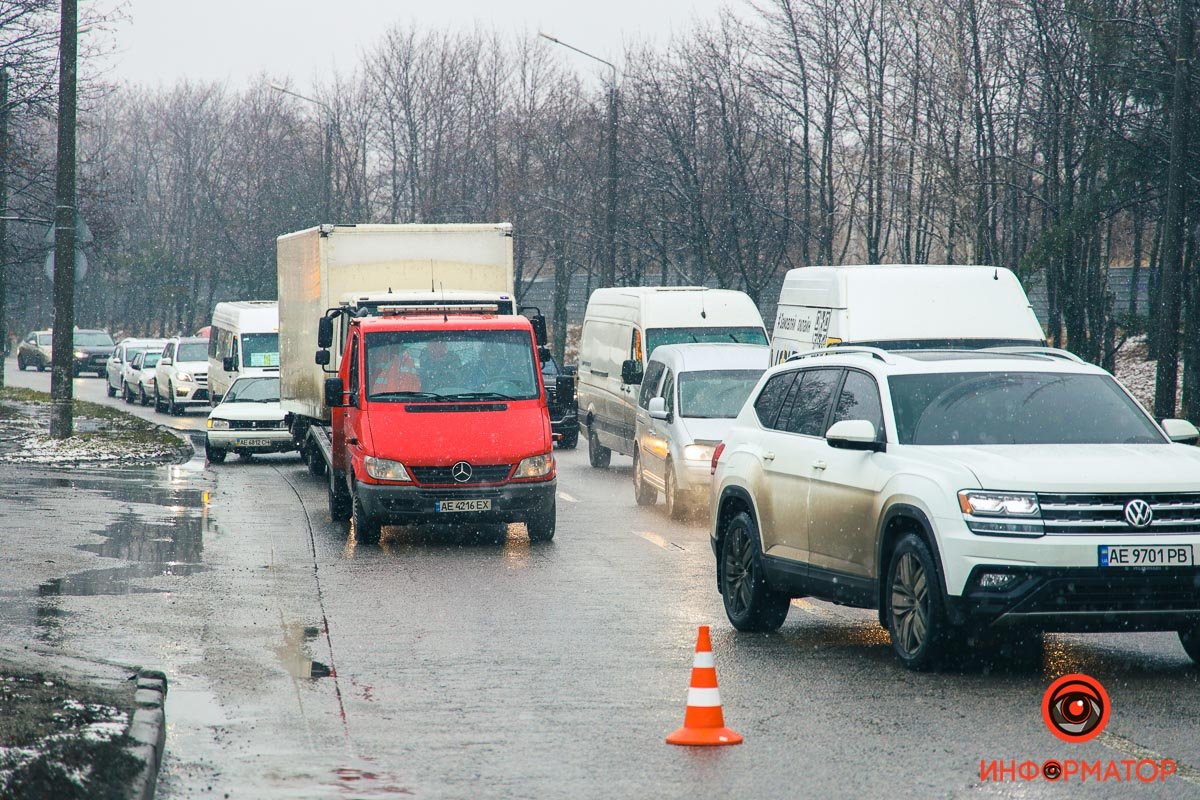 Пробка в сторону шоссе Пробка в сторону шоссе