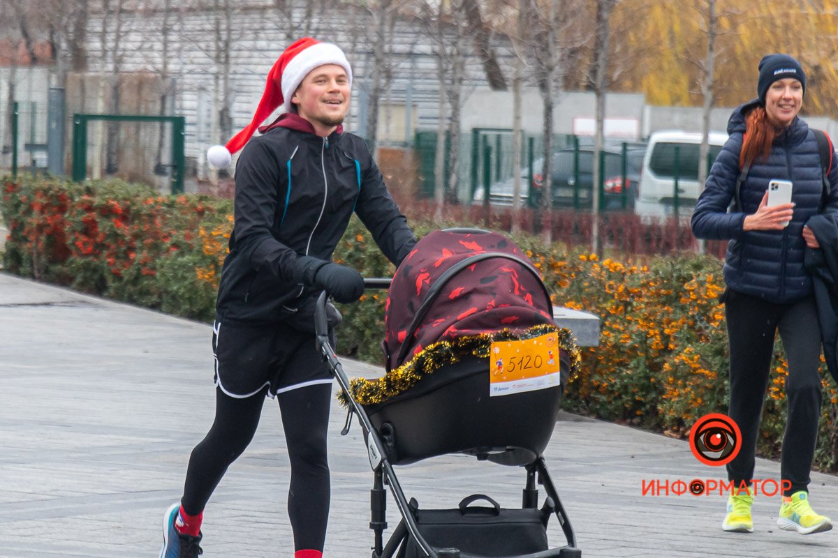 Когда приучаешь ребенка к благотворительности буквально с пеленок Когда приучаешь ребенка к благотворительности буквально с пеленок