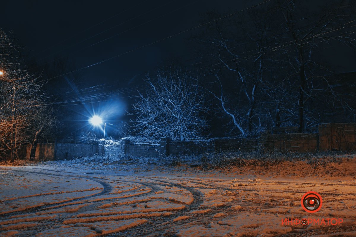 Белый, синий, черный, желтый Белый, синий, черный, желтый