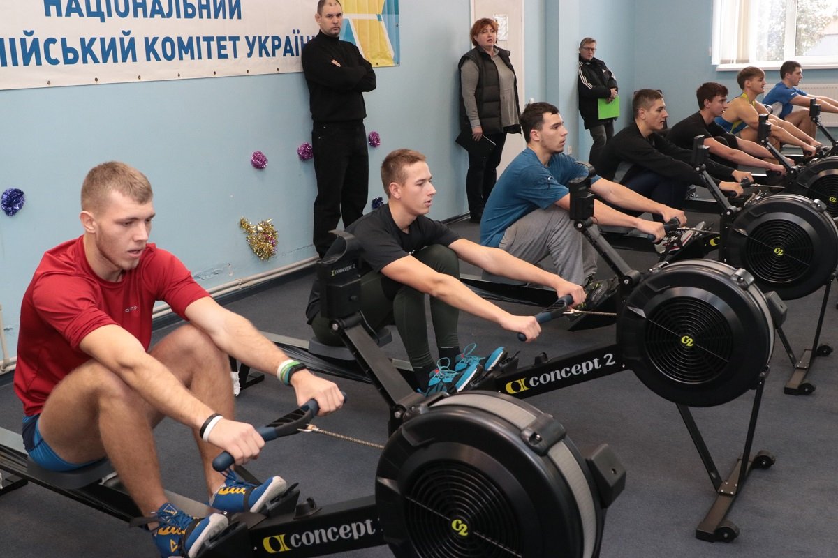 У Дніпрі відбувся відкритий турнір з веслування на ергометрах 3