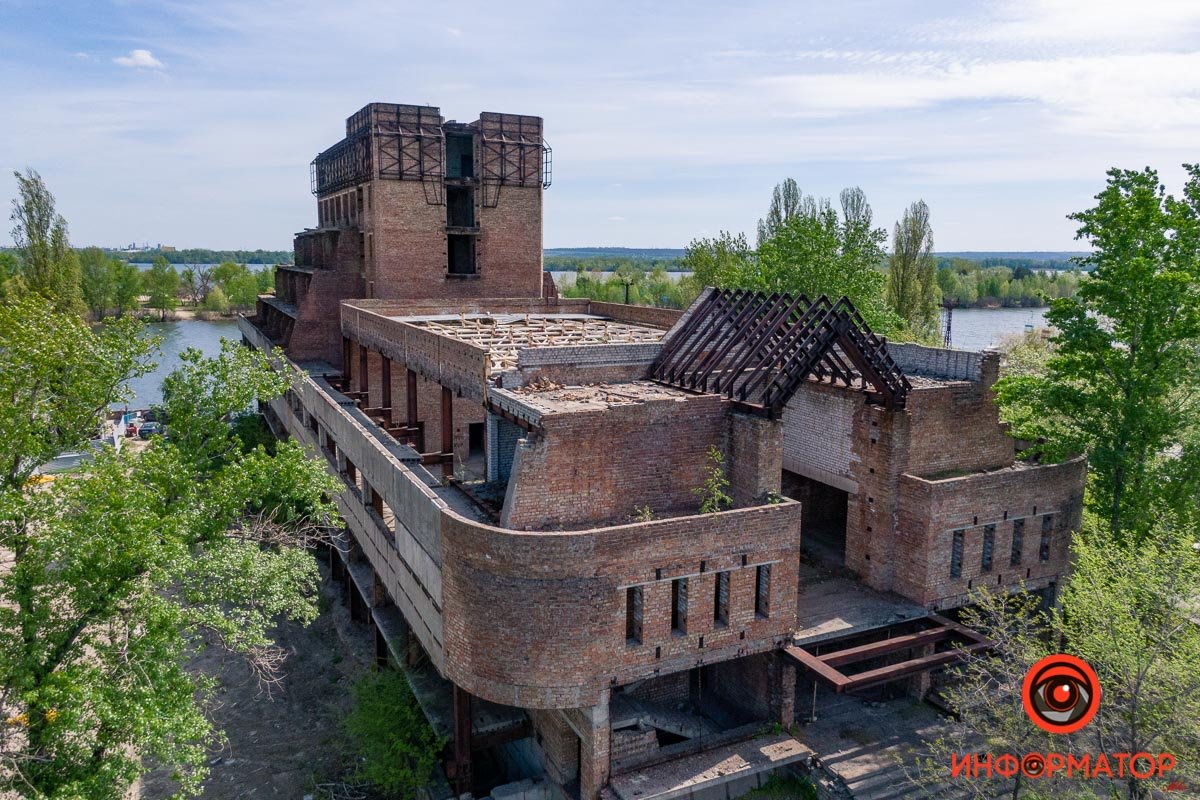 Фото: Валентин Валах, Максим Якушев