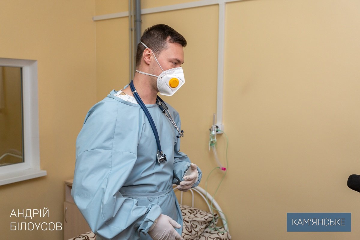 В Каменской городской больнице №7 установили современную кислородную станцию 7