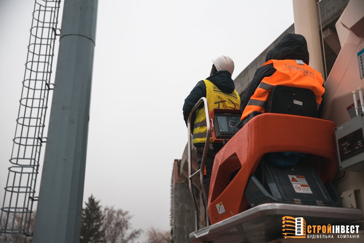 "Большое строительство" в Кривом Роге: что сделано на стадионе "Металлург" за этот год 1