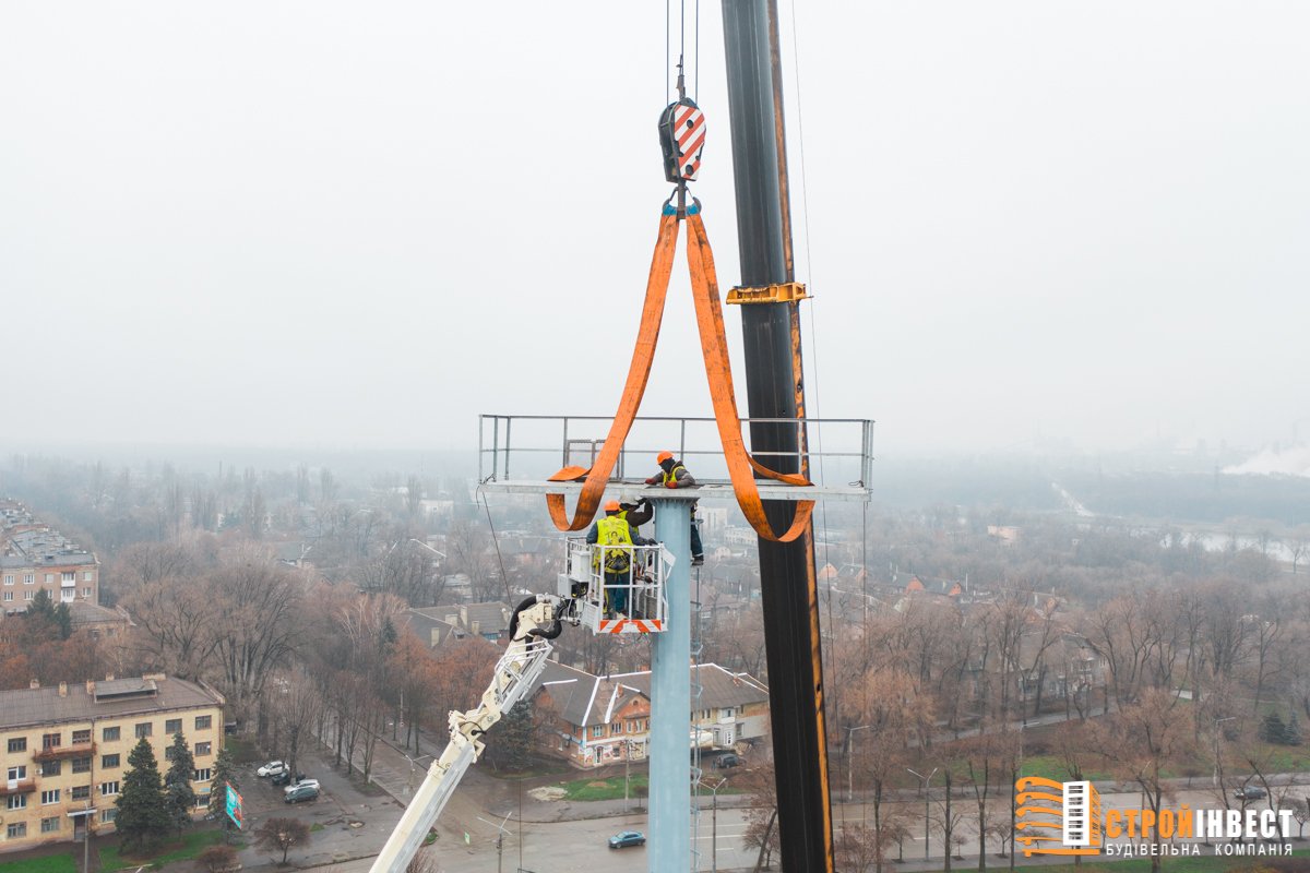 "Большое строительство" в Кривом Роге: что сделано на стадионе "Металлург" за этот год 5