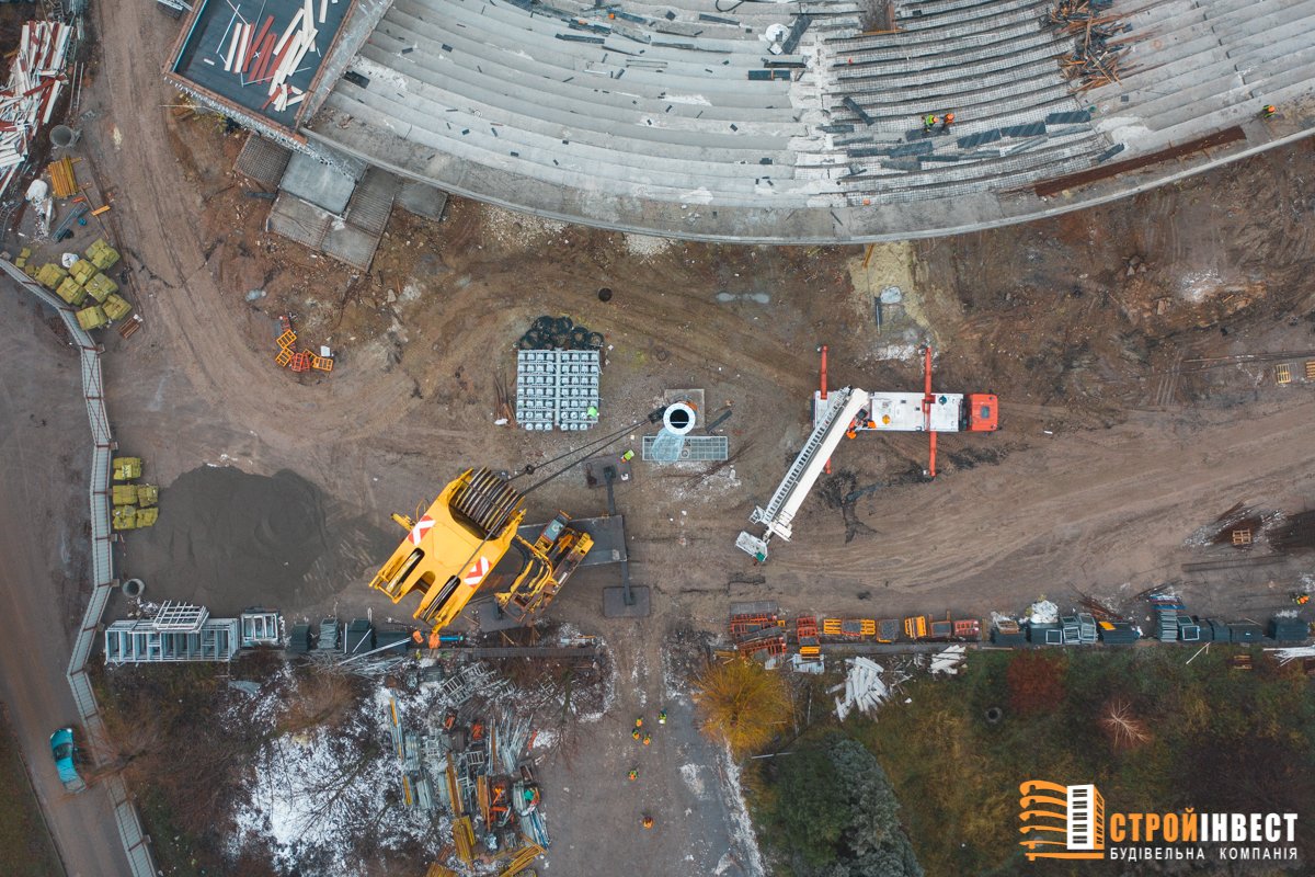 "Большое строительство" в Кривом Роге: что сделано на стадионе "Металлург" за этот год 12