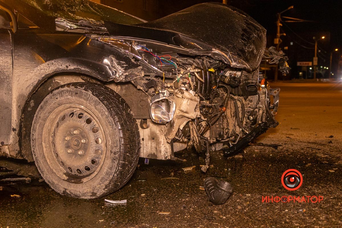 Женщину забрали в городскую больницу №6, ее состояние не известно