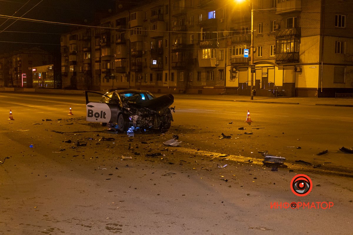 На месте работает патрульная полиция, ожидается приезд следователя по ДТП