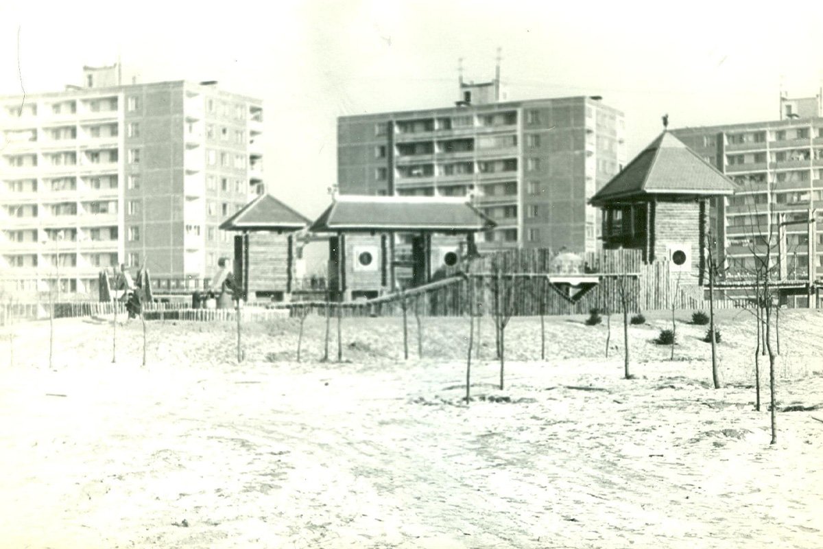 Вид со стороны Гули Королевой, 12а Вид со стороны Гули Королевой, 12а