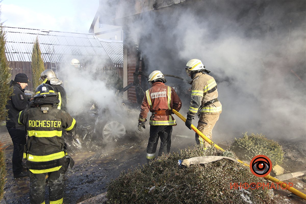 Причина возгорания пока неизвестна