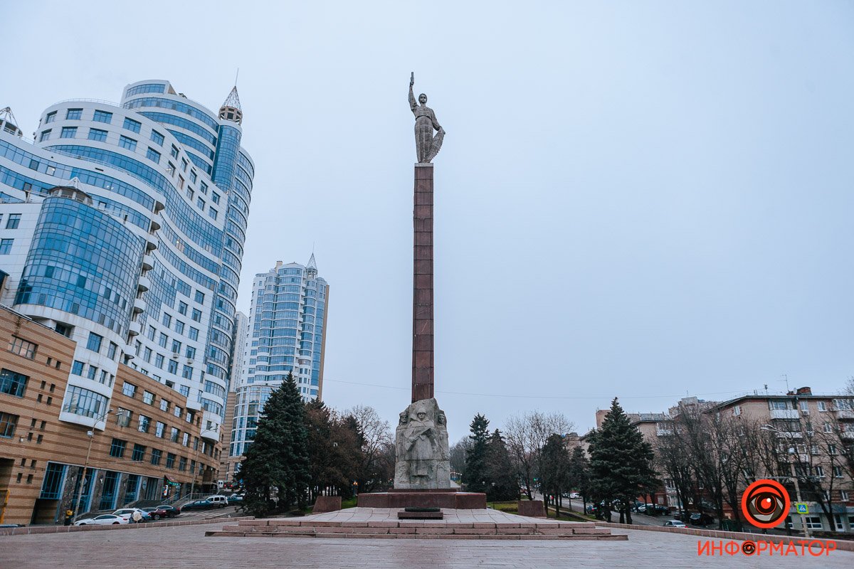 Его высота - 29,5 метров