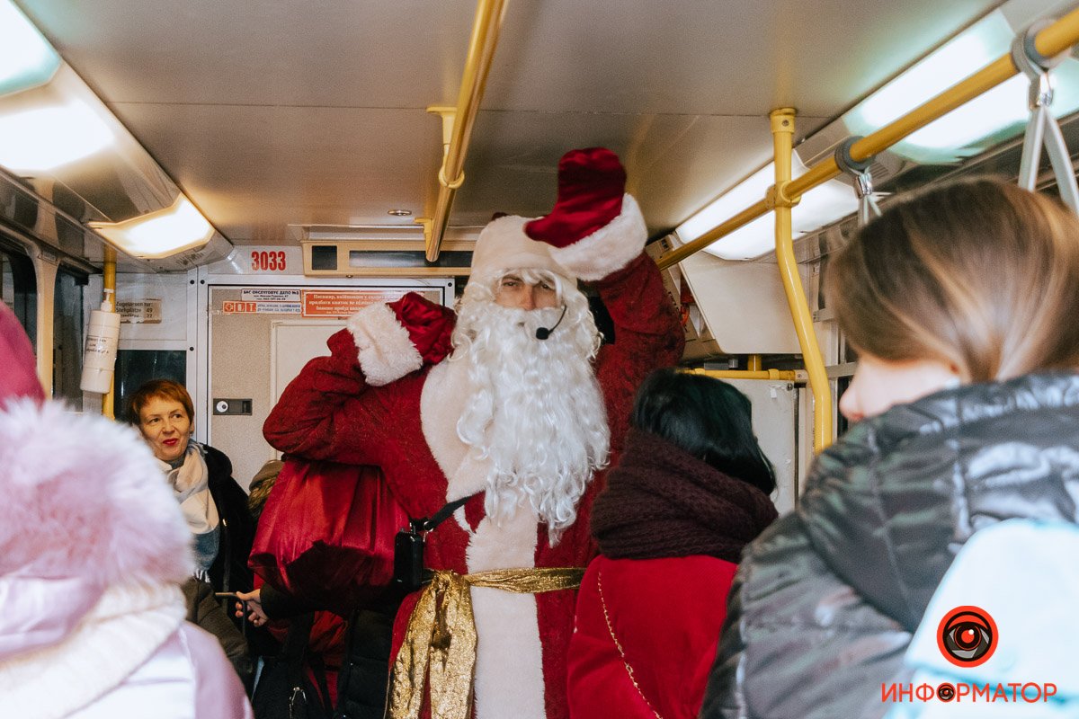 Удивили пассажиров трамвая 