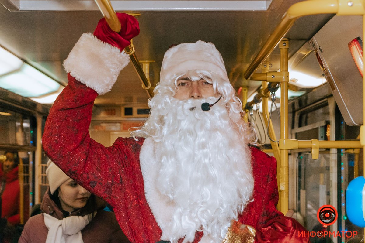 Добрый Дедушка Мороз, борода из ваты... Подари на Новый Год BMW X5! 