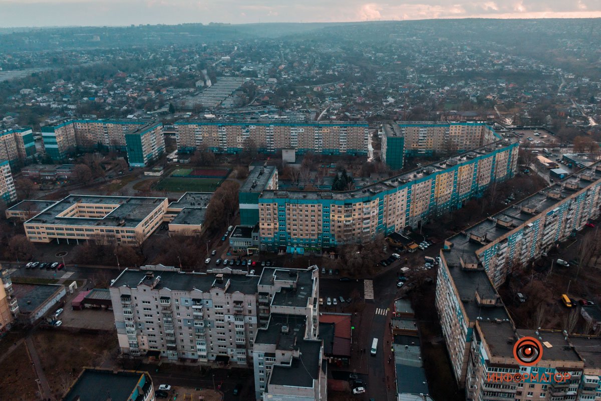 Главное не запутаться в поиске нужного подъезда...