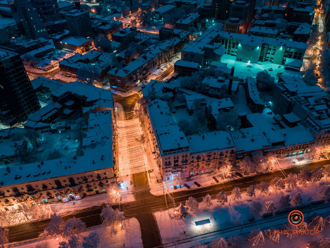 Огни растекаются по всему городу