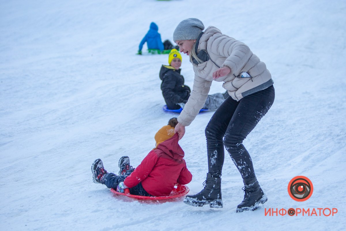 Пусть мама услышит, пусть мама придет