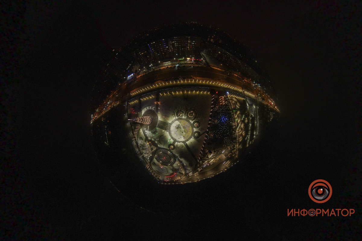 Подготовка к Новому году полным ходом Подготовка к Новому году полным ходом