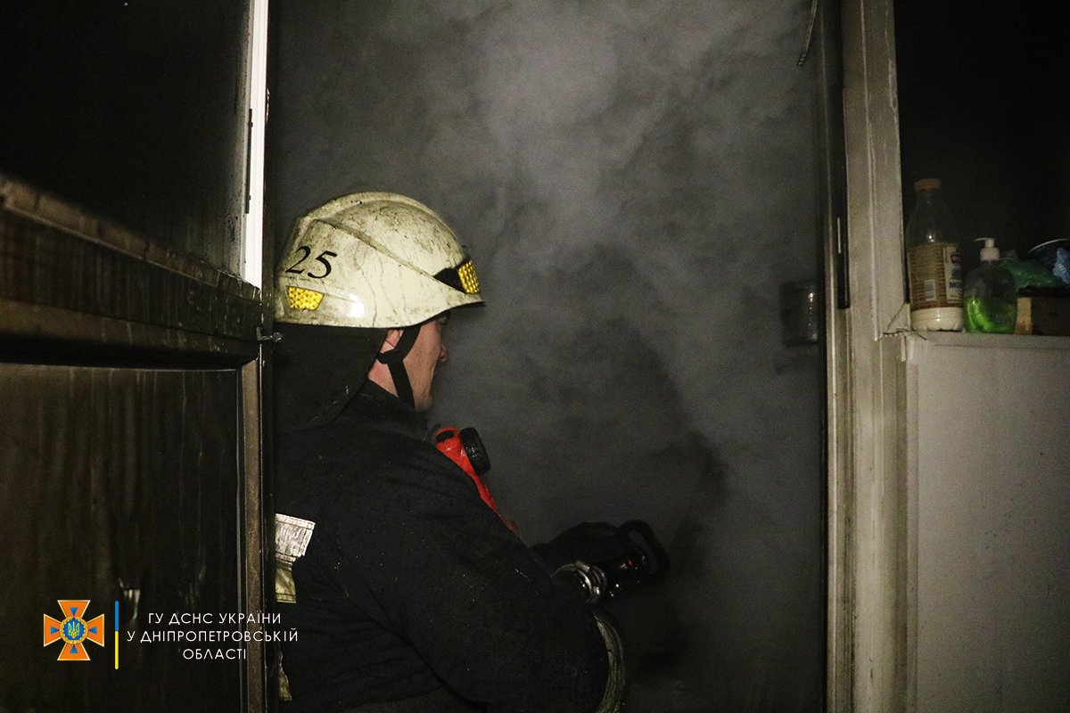 Внутри автомобилей не было Внутри автомобилей не было